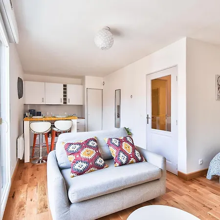 Apartment Budget Studio- The River Seine *